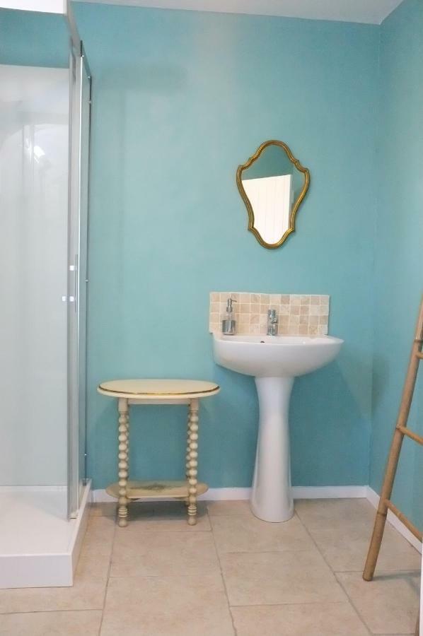 مبيت وإفطار Roncey Le Douitel المظهر الخارجي الصورة